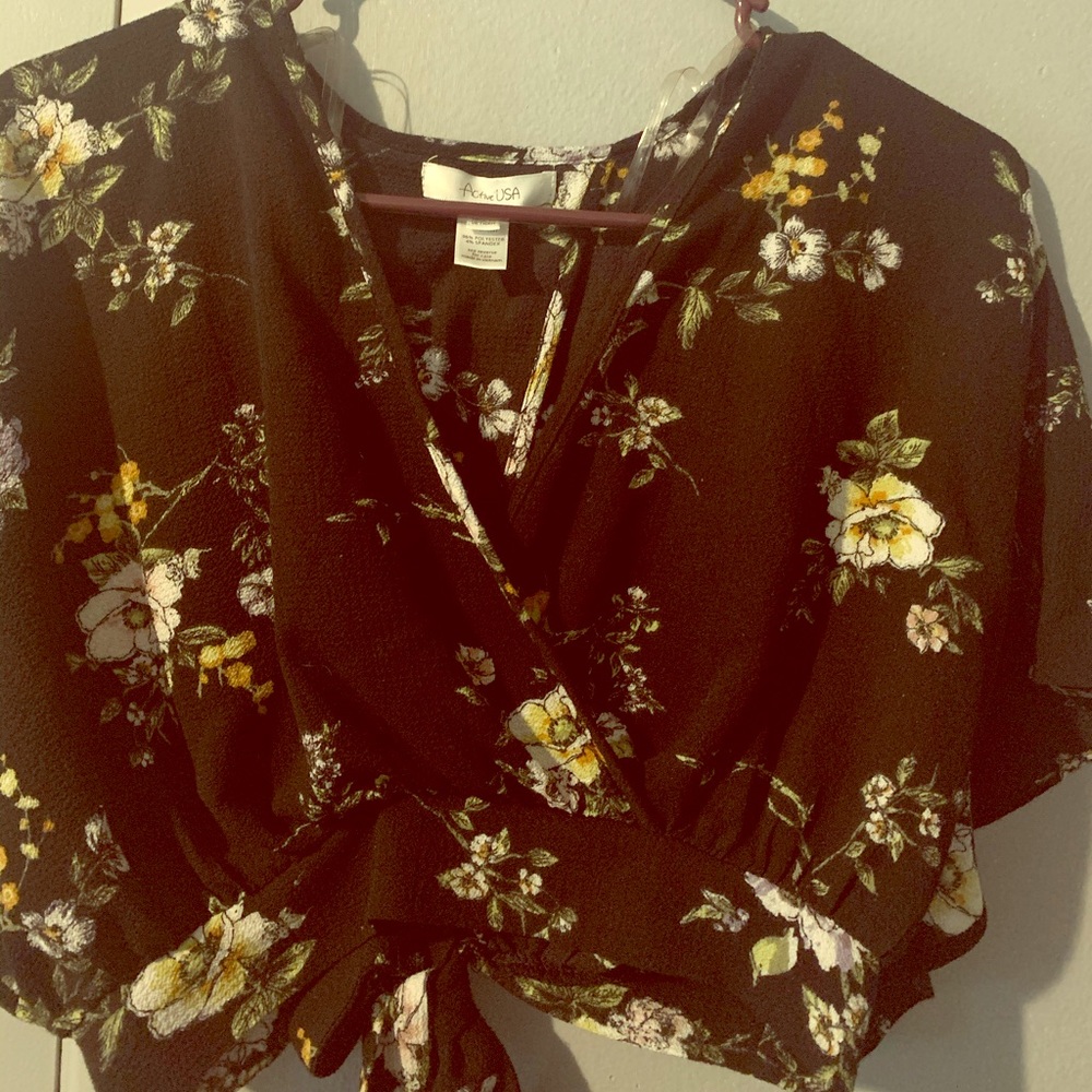 Floral print crop top